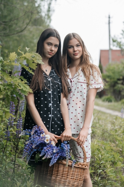 Бамбуковая пижама  в сердечки белый